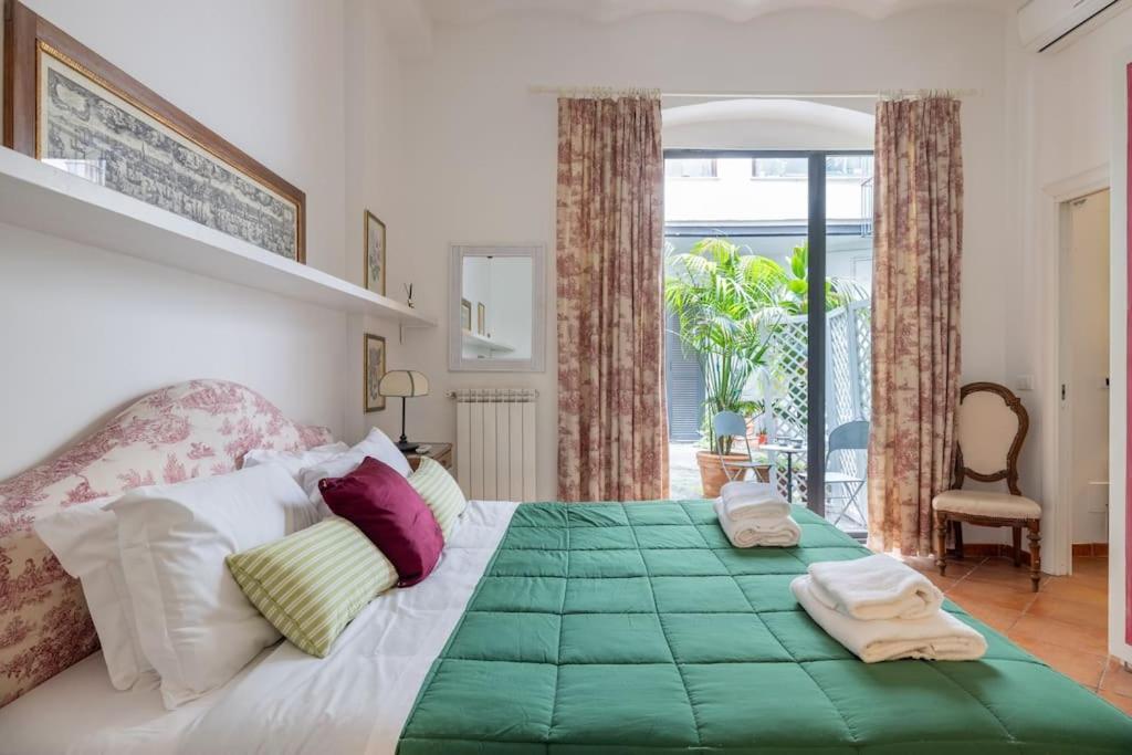 Colosseum Charming Apartment Rom Exterior foto